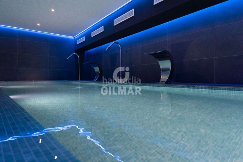 Foto d7fbae0a-69be-4c26-9814-9ba7fe173d39. Pis amb calefacció aparcament piscina a Castillo Sohail - Myramar Fuengirola