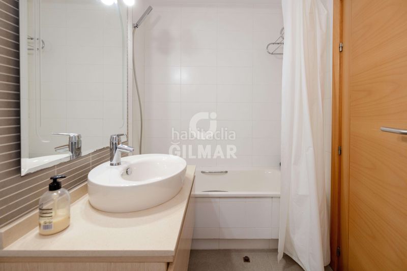 Foto 00e8e397-7433-4f74-a207-5d7a14a16988. Pis amb calefacció aparcament a Ayuntamiento Torremolinos
