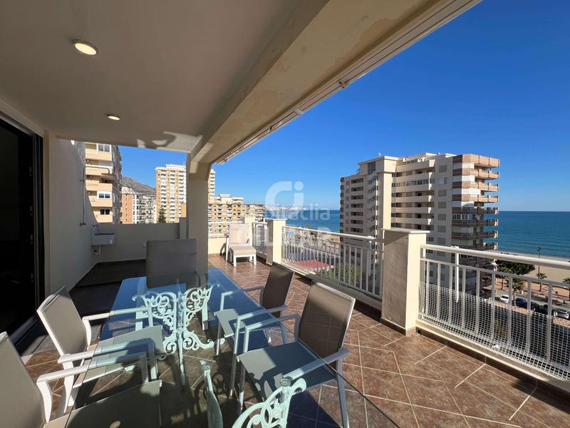 Foto c2253fa8-b9c0-4d0d-860d-b8ac3ad9ec35. Àtic amb calefacció aparcament piscina a Playa de los Boliches Fuengirola