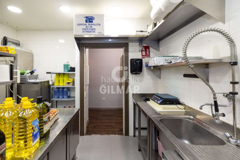 Foto 471ab412-b550-47a4-81a1-ae409d9f72e0. Local comercial amb calefacció a El Bajondillo Torremolinos