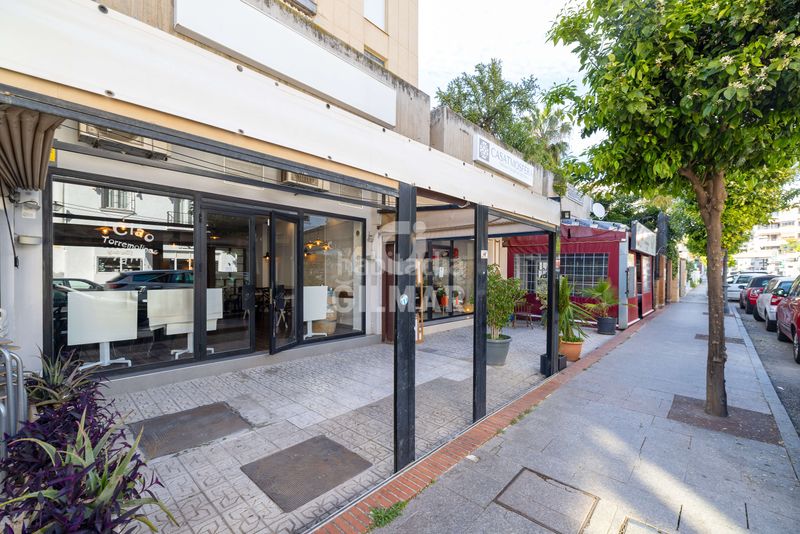 Foto 97a9c16e-6721-4850-80ea-c485ddd79524. Local comercial amb calefacció a El Bajondillo Torremolinos