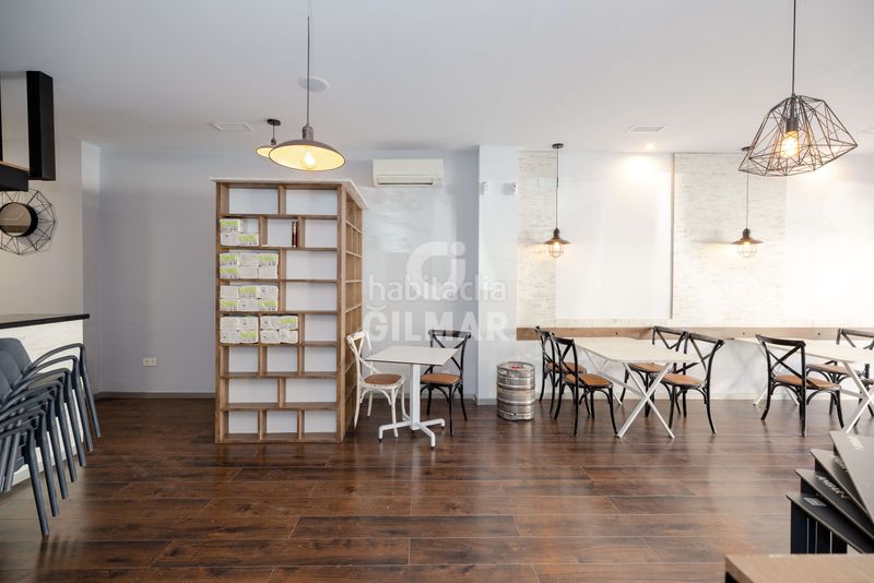 Foto b6bbbd73-a30b-4593-b547-53557a64c3c8. Local comercial amb calefacció a El Bajondillo Torremolinos