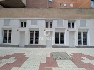 Studio in Ayuntamiento. Descubre este encantador apartamento ubicado en el corazón de to