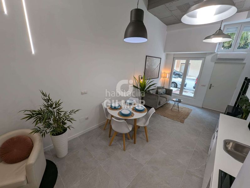Foto f3a068bd-a9a0-4785-9a6c-dd571016e629. Estudi amb calefacció a Ayuntamiento Torremolinos