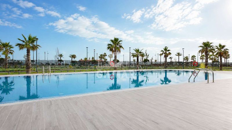 Foto 65bf97f8-cd93-4163-9984-ee238881e1f4. Pis amb calefacció aparcament piscina a Los Álamos Torremolinos