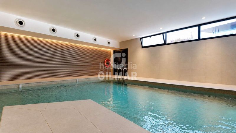Foto b059a309-2481-4516-9f44-4ffd9094087e. Pis amb calefacció aparcament piscina a Los Álamos Torremolinos