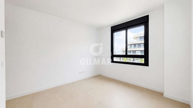 Foto f5f94725-e386-4e0a-900c-63cc7ce02a13. Pis amb calefacció aparcament piscina a Los Álamos Torremolinos