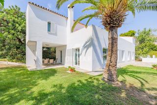 Xalet a Rancho Domingo - La Hacienda. Maravillosa villa situada en la hermosa localidad de benalmádena