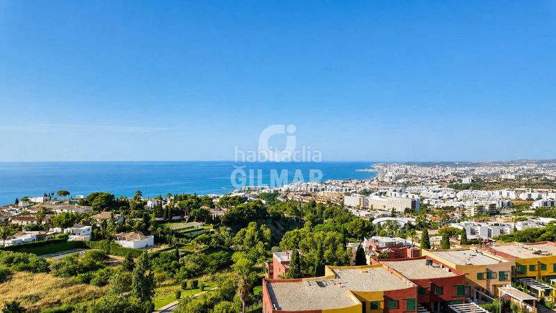Foto b3edb5a4-00be-4199-a163-29f6bc1ec4fa. Àtic amb calefacció aparcament piscina a Los Nadales - Tio Charles Benalmádena