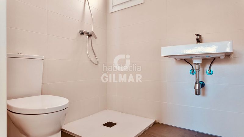 Foto 0b2690b0-4686-45c5-a5ac-9a3cbae59efd. Pis amb calefacció aparcament piscina a Torreblanca del Sol Fuengirola