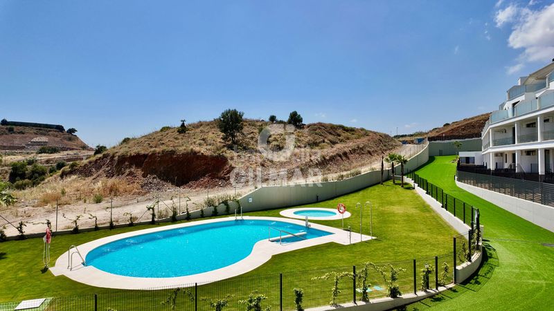 Foto acb56ac6-f350-4cc3-92c8-12038a374298. Pis amb calefacció aparcament piscina a Torreblanca del Sol Fuengirola