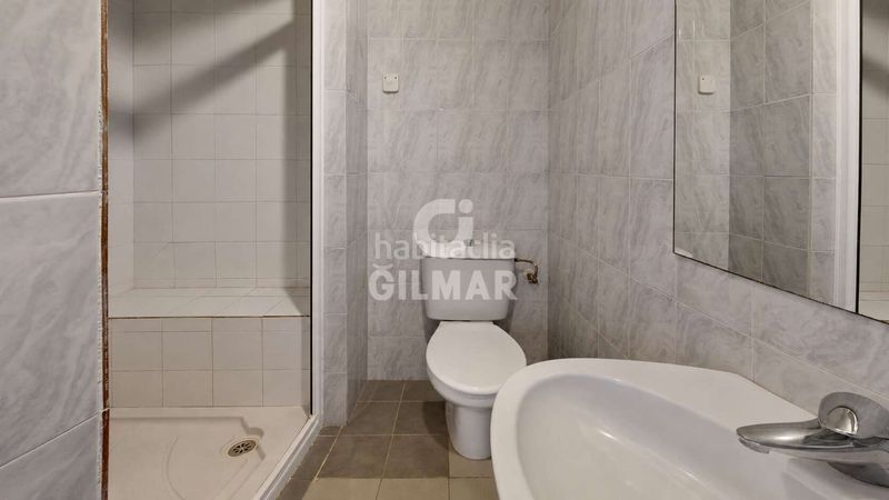 Foto 0bff9945-3a9c-47eb-98b2-912c2e41fc27. Casa adossada amb calefacció aparcament piscina a Fuengirola