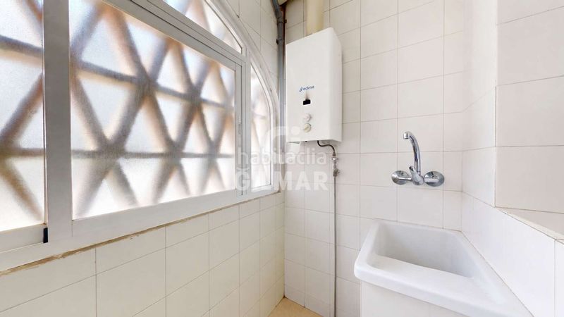 Foto 0d9b9189-bc75-4b90-a5df-43106aaebe1d. Casa adossada amb calefacció aparcament piscina a Fuengirola
