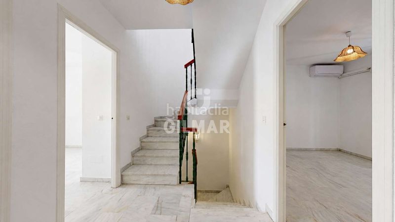 Foto c8f8de05-bf3a-40de-bb5c-59f9e9ce2026. Casa adossada amb calefacció aparcament piscina a Fuengirola