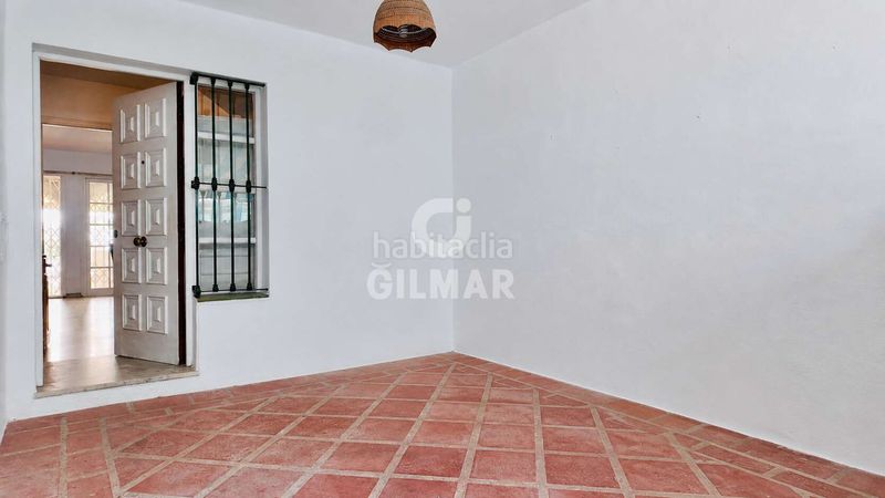 Foto e759f519-6b90-470e-b336-f3f49e69aa9c. Casa adossada amb calefacció aparcament piscina a Fuengirola