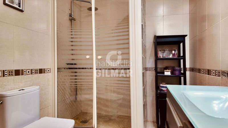 Foto 3cb529fe-3bd6-41a5-856f-e6546059b1d5. Casa adossada amb piscina a Castillo Sohail - Myramar Fuengirola