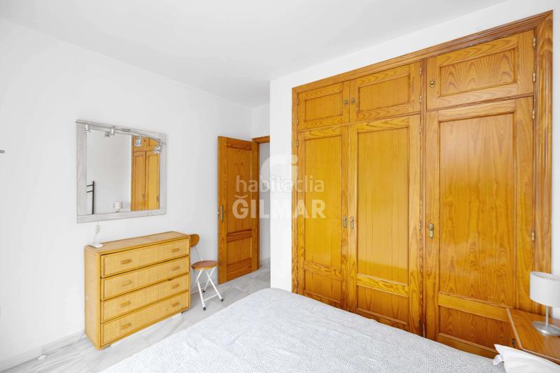 Foto b98b1ca0-ba9d-4f15-b136-a3bfc647e426. Ático oportunidad única para quienes buscan invertir en una propiedad con gran potencial de rentabilidad en el corazón pue en Fuengirola