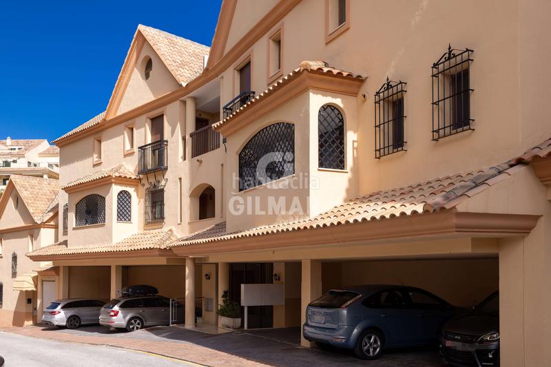 Foto 96c4bb12-3a6d-419f-8c4c-33a9cfb114c5. Ático impresionante ático ubicado costa. con una superficie construida de 127 metros cuadrados, esta vivienda es el epíto en Benalmádena