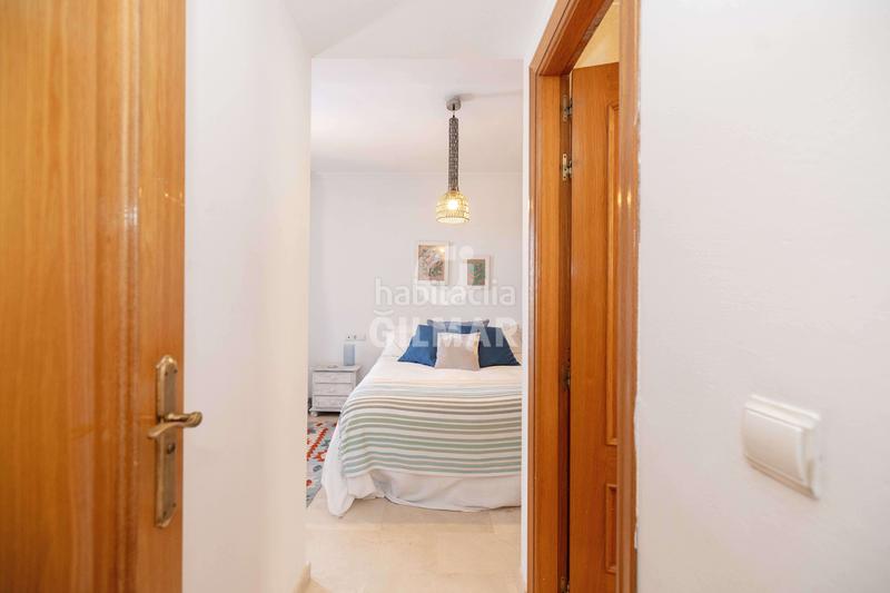 Foto ae3603a4-bf43-43d0-a7e5-0d82d94de49c. Ático impresionante ático ubicado costa. con una superficie construida de 127 metros cuadrados, esta vivienda es el epíto en Benalmádena