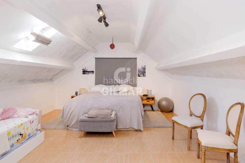 Foto fe963496-ad6c-4973-8f6b-650bf60236d2. Ático impresionante ático ubicado costa. con una superficie construida de 127 metros cuadrados, esta vivienda es el epíto en Benalmádena