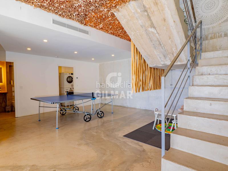 Foto 32e44dbe-271d-4ee7-96df-7e0fe08d5cd9. Chalet magnífico chalet de 5 dormitorios ubicado en el encantador barrio de arroyo de la miel . este majestuoso chalet inde en Benalmádena