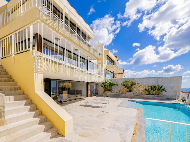 Foto b66e7b68-cbcf-4a5d-b012-848f54daa1ba. Chalet magnífico chalet de 5 dormitorios ubicado en el encantador barrio de arroyo de la miel . este majestuoso chalet inde en Benalmádena