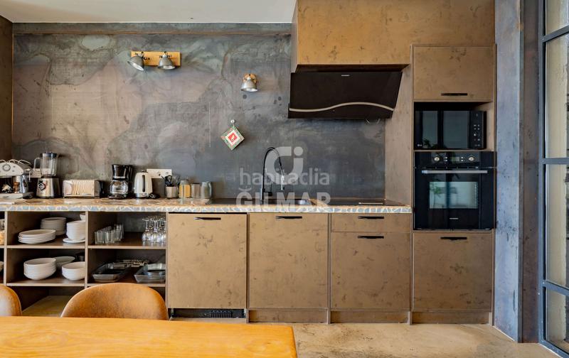 Foto de6f03c8-8c6d-4e33-81e3-7051ab0c4c6b. Chalet magnífico chalet de 5 dormitorios ubicado en el encantador barrio de arroyo de la miel . este majestuoso chalet inde en Benalmádena