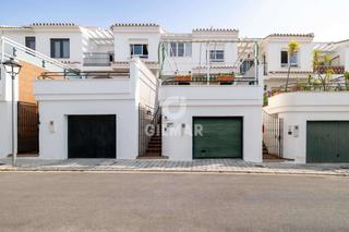 Casa adossada a Montealto - Monterrey. Se ofrece esta excelente oportunidad de inversión en benalmádena