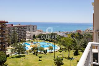 Estudi a Parque de la Paloma. Se ofrece este estudio con licencia turística situado en benalmá