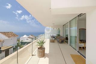 Pis a La Capellanía - El Higuerón. Le presentamos este exclusivo apartamento en benalmádena costa c