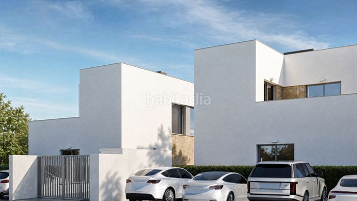 Foto 07bc7570-581f-43e9-bb98-0376595882f2. Casa adossada 152m<sup>2</sup> amb piscina a Oliva nova Oliva