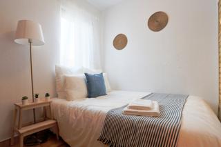 Location Appartement à Calle gabriel lobo 20. Piso de una habitacion en el barrio de el viso