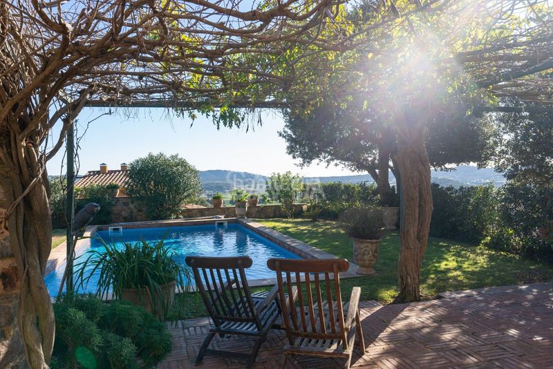 Foto 6290deb2-a8ed-4278-9538-a1b2036b3e62. Casa amb aparcament piscina a Mont-ras