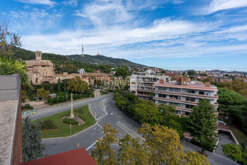 Foto bc4d21b2-01f6-462a-8c0d-4bd6a3ed6c23. Pis amb calefacció aparcament piscina a Pedralbes Barcelona