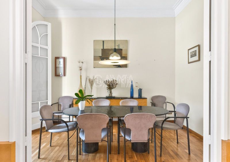 Foto 3ca221a0-0916-49b4-82fd-570c16bff2a9. Pis amb calefacció a L´Antiga Esquerra de l´Eixample Barcelona