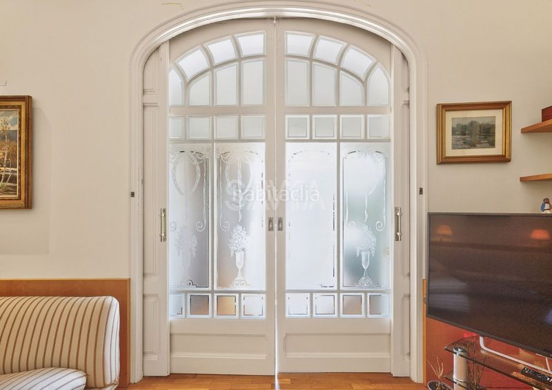 Foto f911f713-f181-4011-bcae-57e1e0eca01c. Pis amb calefacció a L´Antiga Esquerra de l´Eixample Barcelona