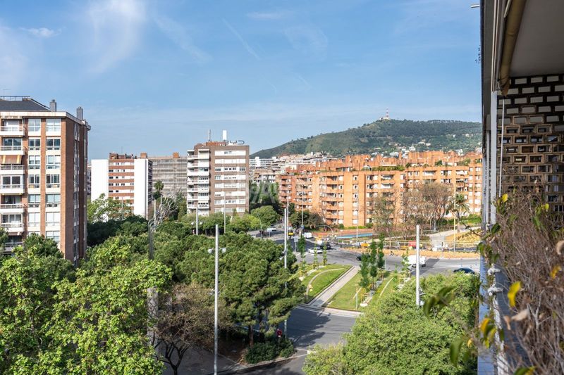 Foto 0f14ca3f-2918-45db-86d0-aaf7b4b2656d. Pis amb calefacció aparcament a Barri de les Corts Barcelona