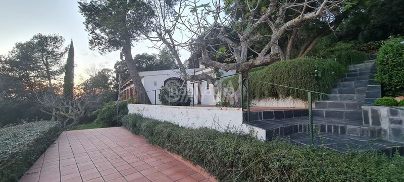 Foto 76a92d3e-94c9-4146-b4cf-b0ed9b2b707d. Casa amb aparcament piscina a La Plana-Bellsoleig Sant Just Desvern