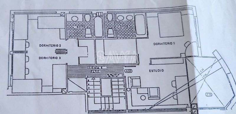 Foto 321889f3-53ed-4c8b-8d2f-a7a42cc8b19a. Affitto casa a schiera con riscaldamento parcheggio piscina in Barcelona