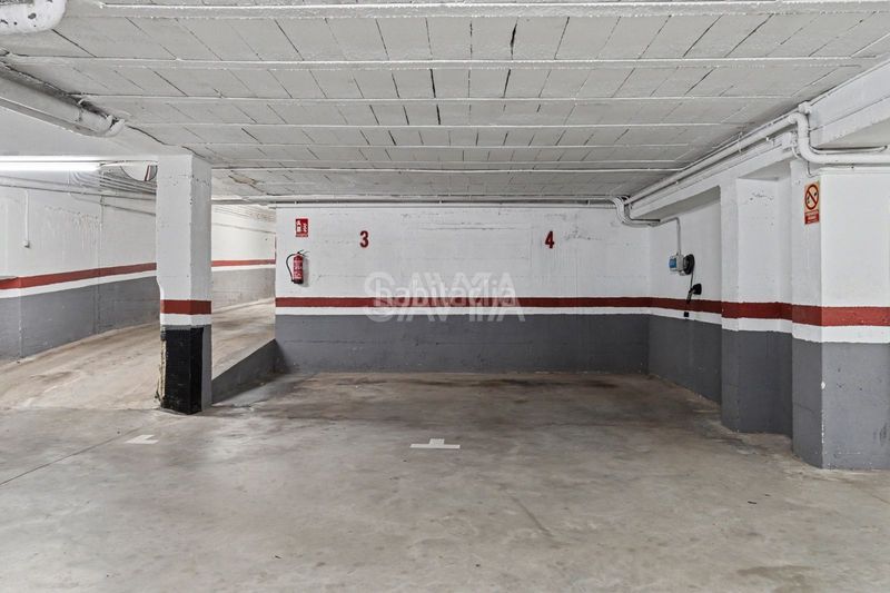 Foto fcd297df-88ee-44b9-b17d-7315815acbb9. Affitto casa a schiera con riscaldamento parcheggio piscina in Barcelona