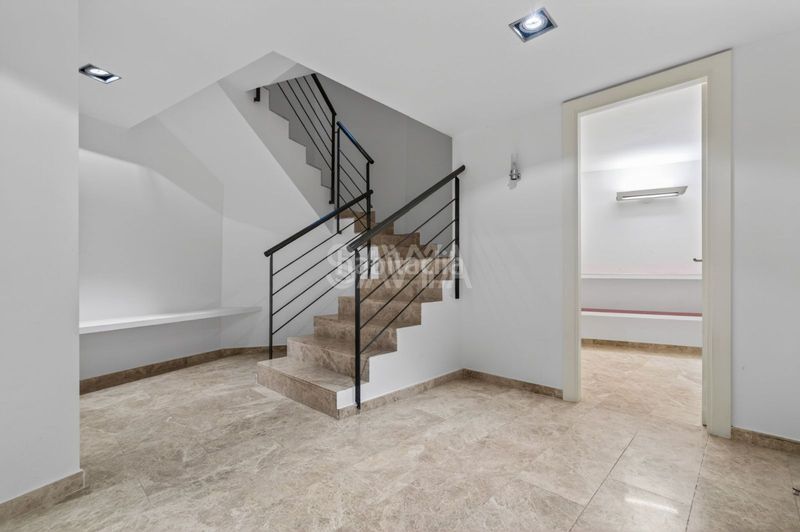 Foto 4c6de8a5-a27c-48aa-b378-6691fcfc6cb6. Casa amb aparcament a Sant Gervasi - Bonanova Barcelona
