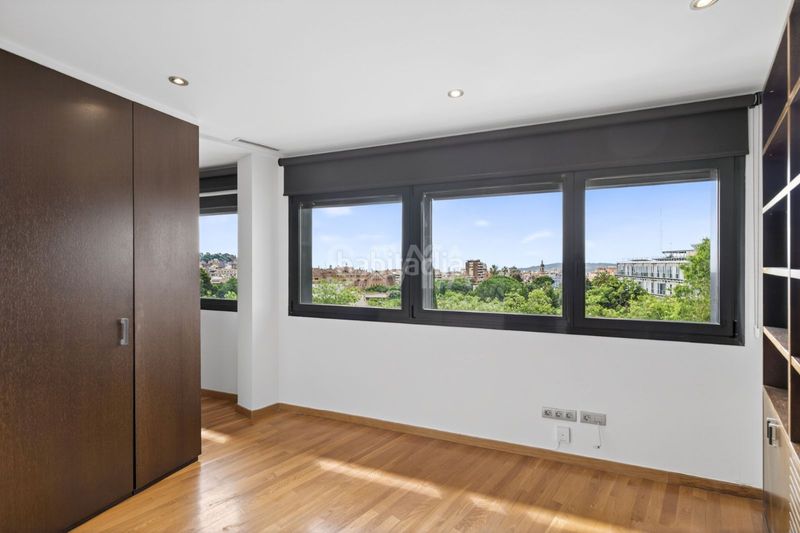 Foto 8a406758-e48c-44cd-9ce8-9c699cc47752. Casa amb aparcament a Sant Gervasi - Bonanova Barcelona