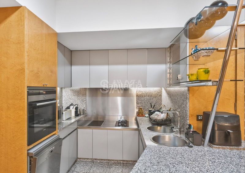 Foto d5d6c79d-0cad-463b-986d-62e3e74f7e68. Pis amb aparcament a L´Antiga Esquerra de l´Eixample Barcelona