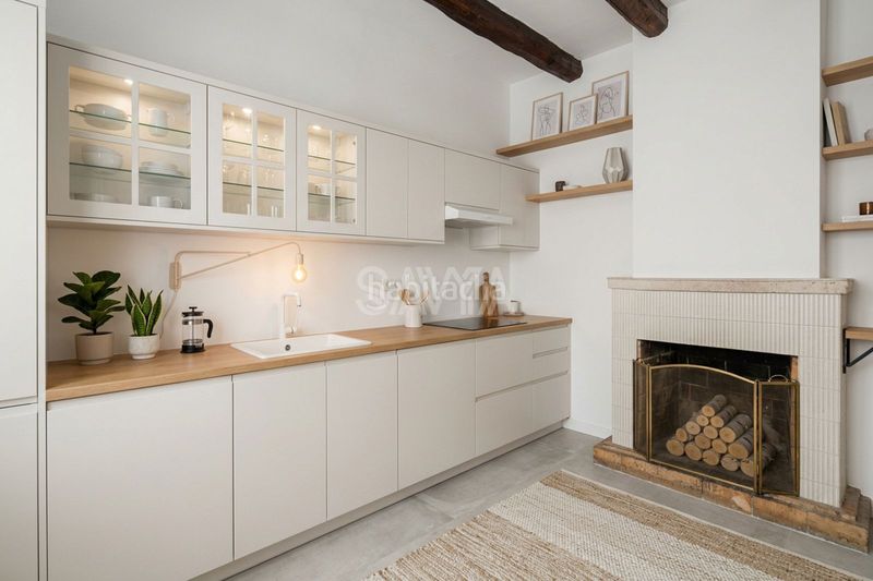 Foto d5f847b6-1531-48f0-a637-2014b9f0e98e. Casa amb aparcament a Centre Sant Pere de Ribes