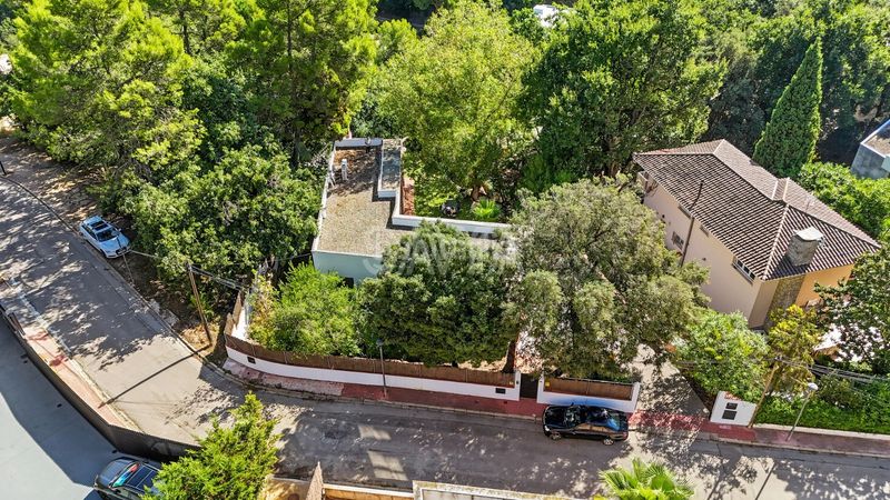 Foto 8ee21634-21a6-4b7e-ad7b-0e4efca41e23. Casa  de diseño en plena naturaleza de collserola en Sant Cugat del Vallès