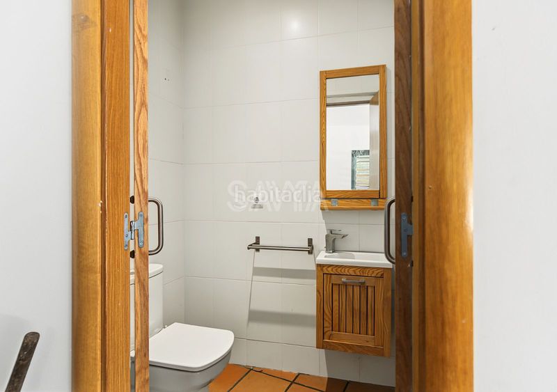 Foto c058b4f6-8417-4477-a064-e00176100214. Casa  de diseño en plena naturaleza de collserola en Sant Cugat del Vallès