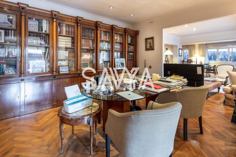 Foto 858bc193-9bc4-4701-a8e0-4ee39415fc2e. Piso exclusiva vivienda en planta baja con terrazajardín en turó park en Barcelona