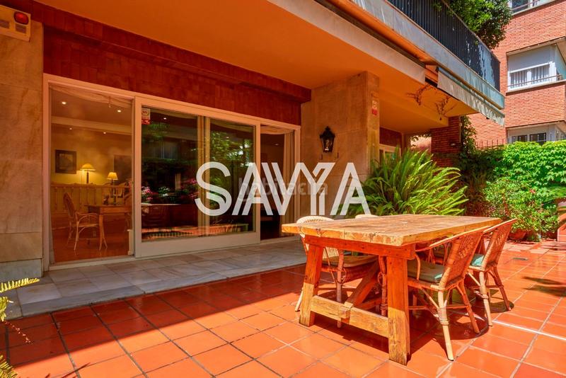 Foto c899fb45-91a5-4851-a784-d02bc77fb31b. Piso exclusiva vivienda en planta baja con terrazajardín en turó park en Barcelona