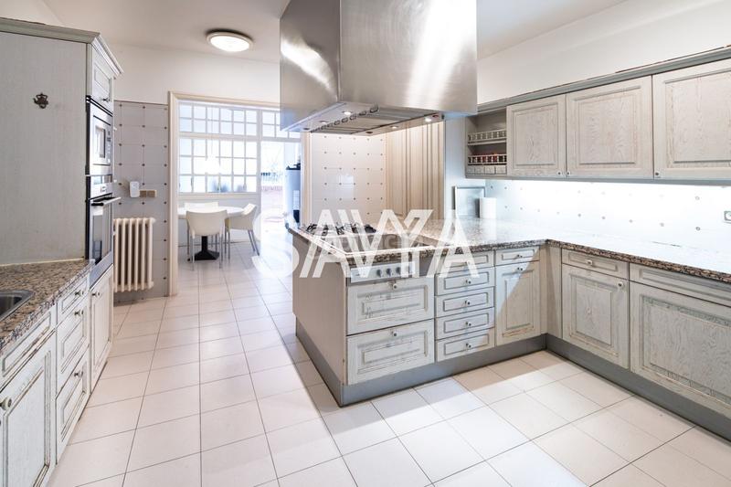 Foto e11ce799-9223-41bf-967b-550a18964bd6. Piso exclusiva vivienda en planta baja con terrazajardín en turó park en Barcelona