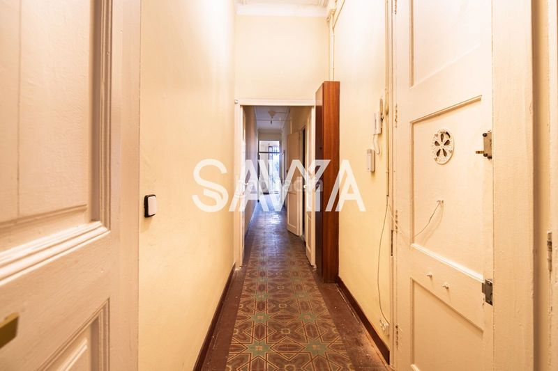 Foto cde10e33-ad9d-43e5-9fea-90c28a6f2775. Pis a Dreta de l´Eixample Barcelona